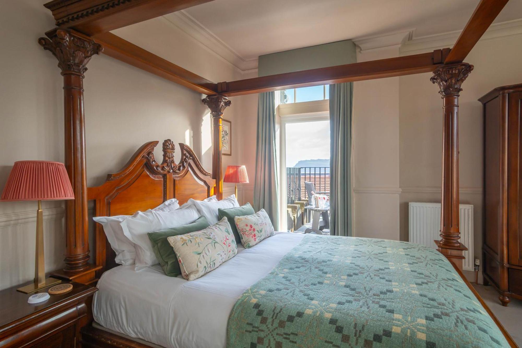 Hotel Victoria Robin Hood's Bay Extérieur photo